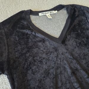 Michael Stars Black Velvet V-Neck Tee – Soft Luxe Feel – Size Small